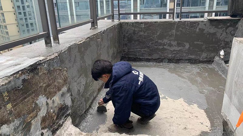 外墙防水透明胶的施工秘诀：正确使用，守护建筑安全**