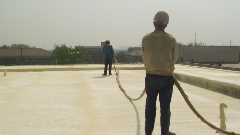 自粘防水卷材与热熔卷材：防水效果对比解析